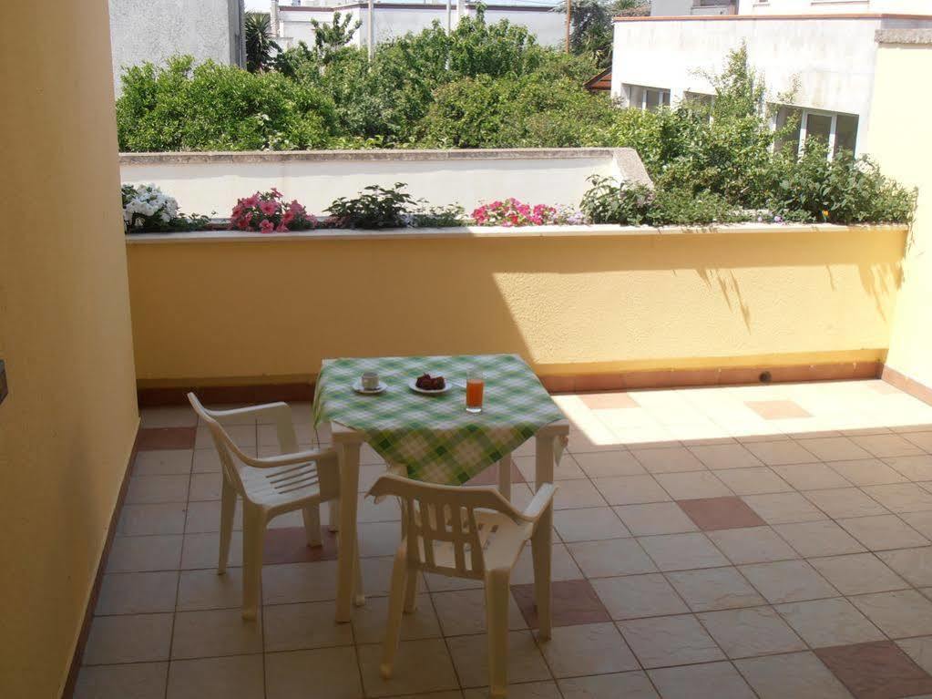Casa Del Sole Relax Room Castrignano del Capo Eksteriør bilde