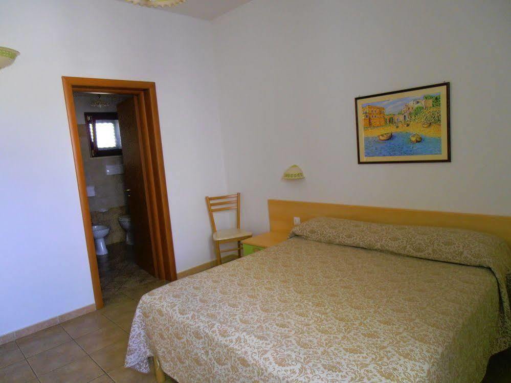Casa Del Sole Relax Room Castrignano del Capo Eksteriør bilde